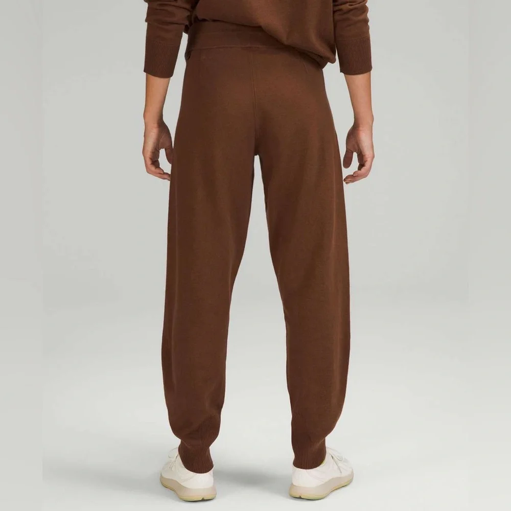 Lululemon brown cotton cashmere knit mid rise joggers - Picture 4 of 4
